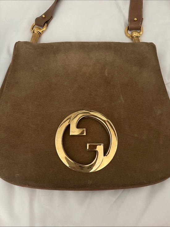 Gucci Handbags - RARE 1970s vintage blondie shoulder bag in tan- only available in this color